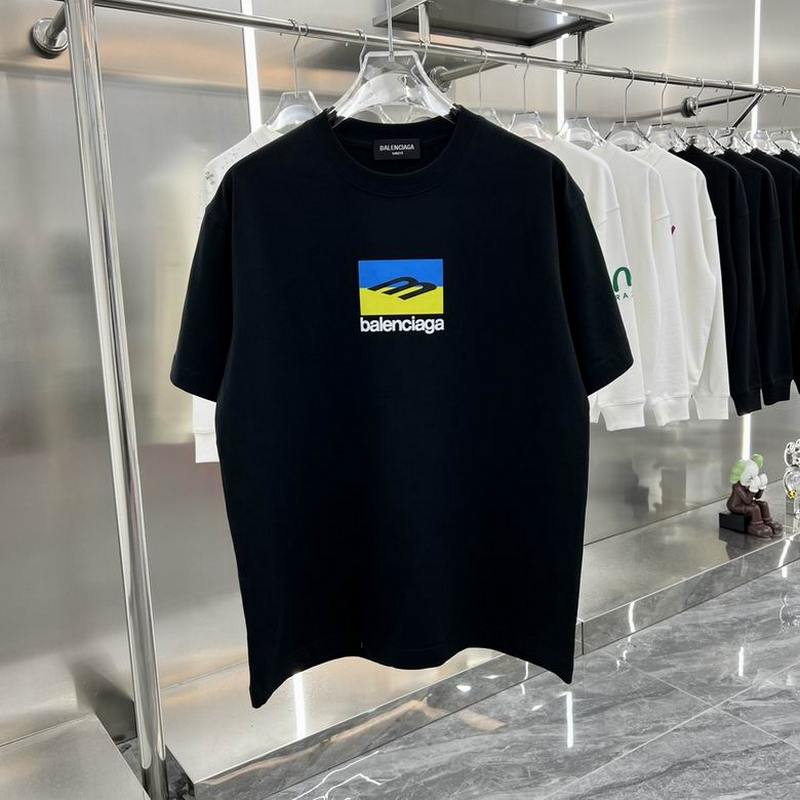 Balenciaga Men's T-shirts 109